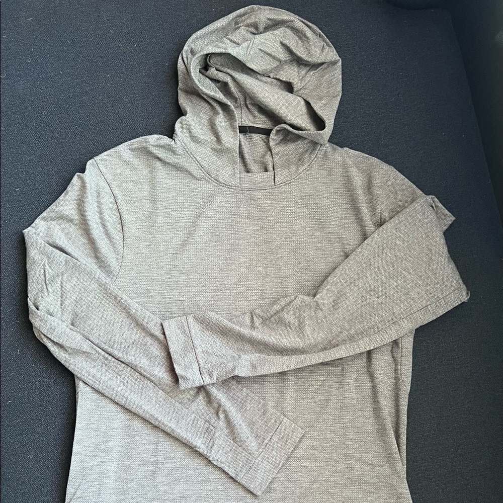 Lululemon Hooded Long-sleeve Workout Shirt Men’s Medium